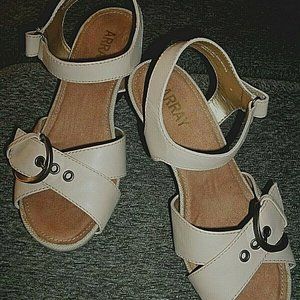 New ARRAY Heel Leather in light flesh tone 9 US M   + free 🎁